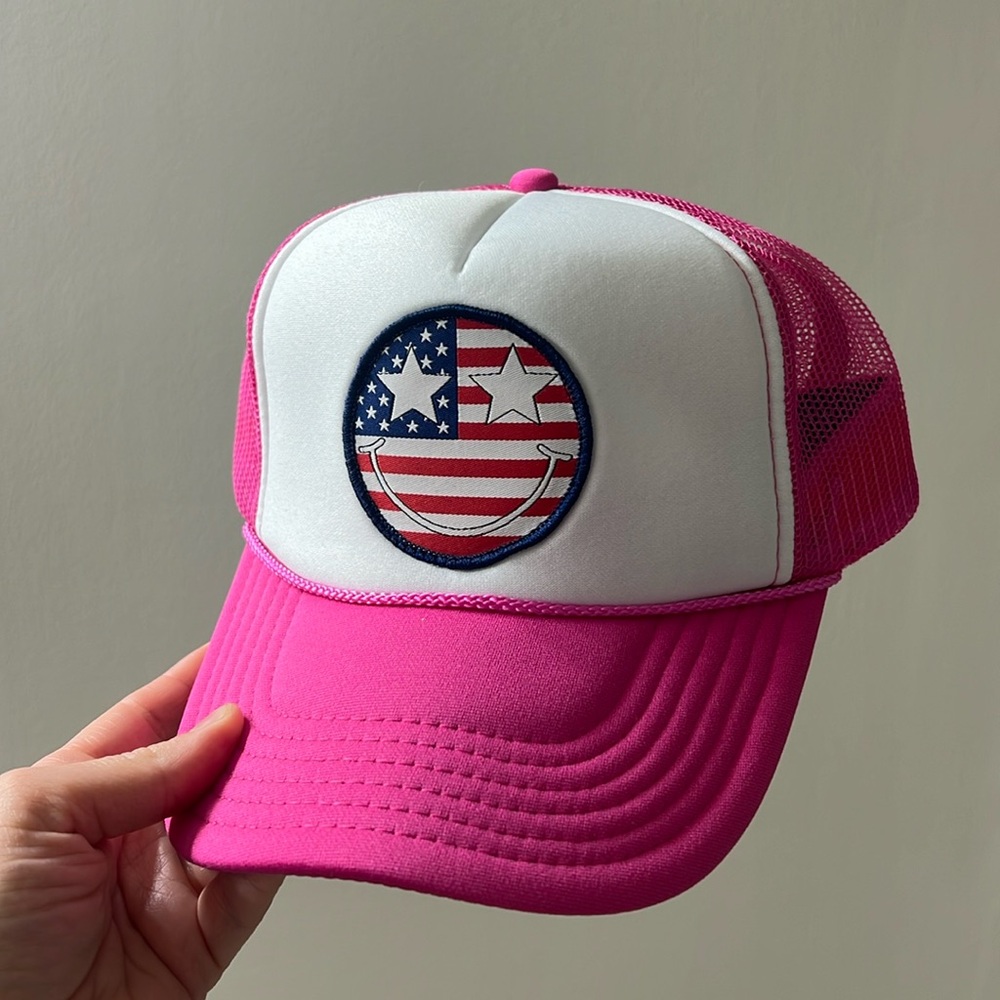 PINK AMERICAN FLAG USA TRUCKER HAT